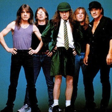 AC/DC'den İnanılmaz Haber!