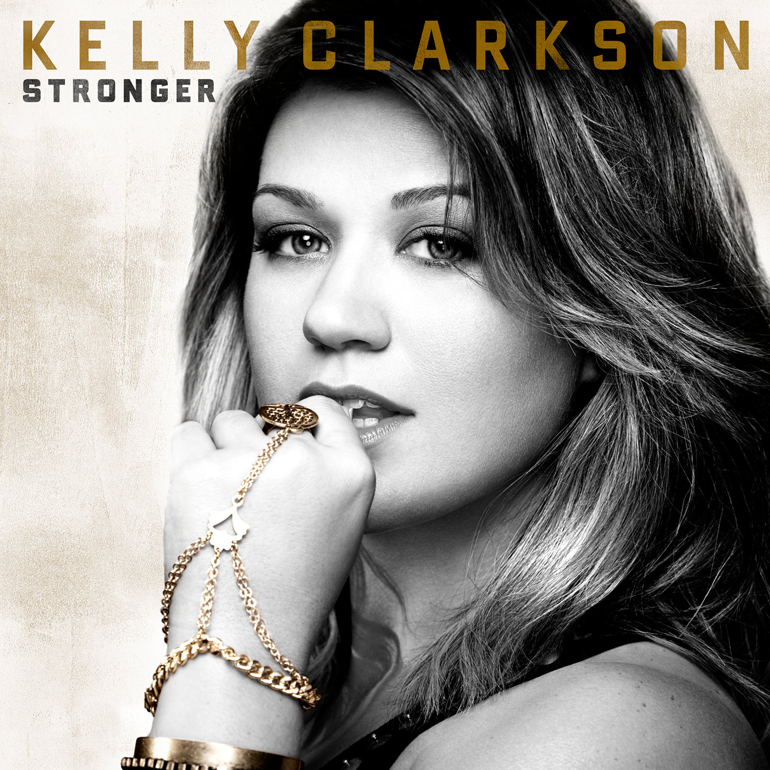 Kelly Clarkson – Stronger ( what doesn't kill you )