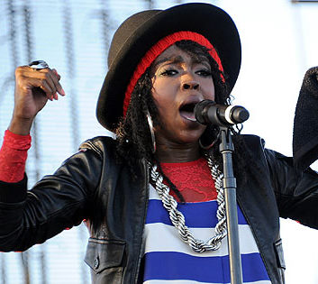 Lauryn Hill Coachella 2011'i coşturdu..