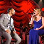 19. Kelly Clarkson, John Legend ile birlikte seslendirdikleri ”Run Run Run” parçasının yayınladıktan 3 gün sonrasına kadar, şarkının Tokio Hotel yorumunu hiç duymadığını iddia ediyor