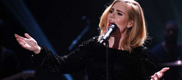 Adele X Factor Sahnesinde!