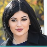 Kylie Kardashian Flaşların Son Kurbanı Oldu  – 17