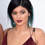 Kylie Kardashian Flaşların Son Kurbanı Oldu  – 19