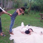 funny-crazy-wedding-photographers-behind-the-scenes-38-5774e30460de6__700