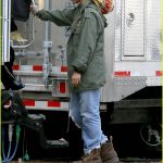 rihanna-returns-to-the-set-of-oceans-eight-19