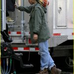 rihanna-returns-to-the-set-of-oceans-eight-21