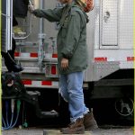 rihanna-returns-to-the-set-of-oceans-eight-23