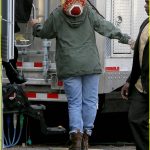 rihanna-returns-to-the-set-of-oceans-eight-25