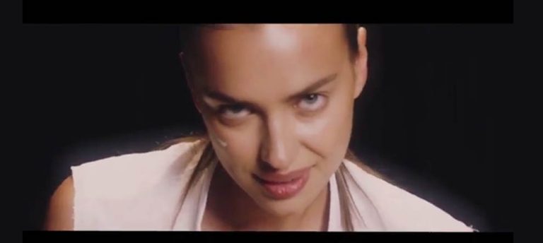 Hamile Irina Shayk’ın Çok Erotik Love Video’su