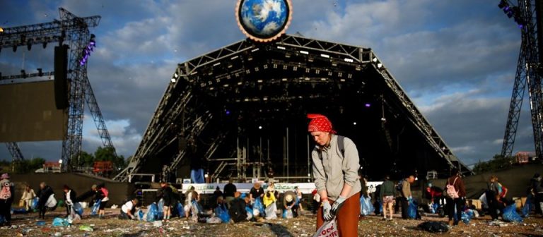 Glastonbury Festivali’nin ardında çöp dağı kaldı