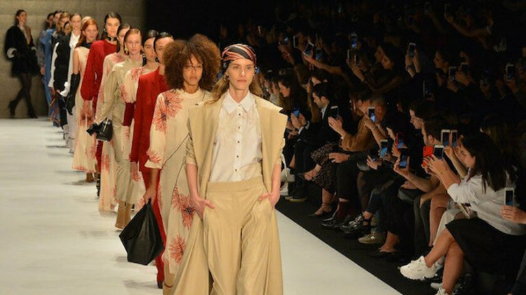 İSTANBUL’DA DİJİTAL MODA HAFTASI