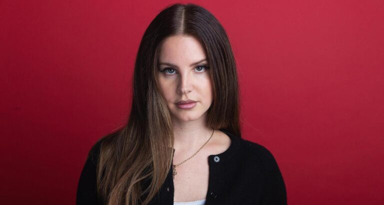 Lana Del Rey yedinci albümünü çıkardı