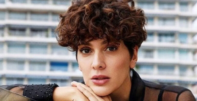 Bergüzar Korel’den müjdeli haber