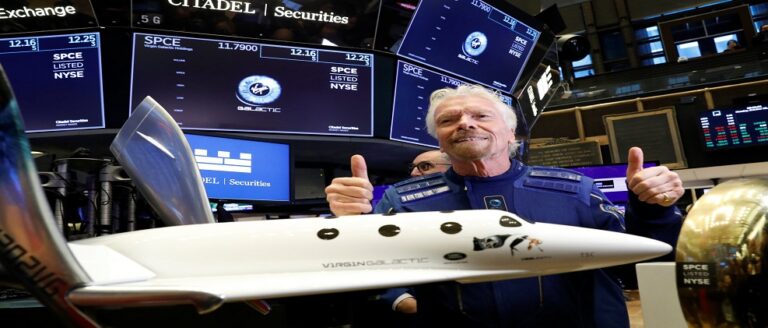 VIRGIN GALACTIC UZAY UÇAĞI TESTİ GEÇTİ