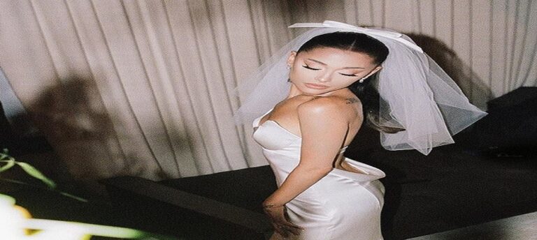 ARIANA GRANDE DÜĞÜN FOTOĞRAFLARINI PAYLAŞTI