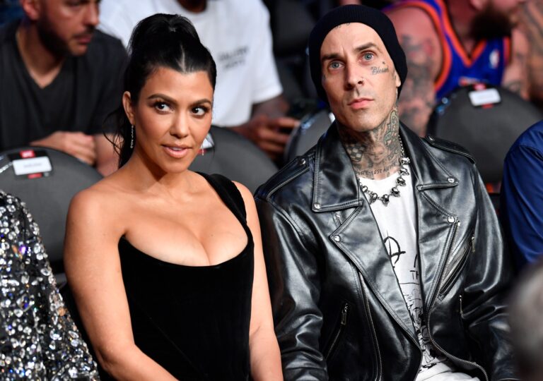 Kardashian ailesi Travis Barker’ın doğum gününü kutladı