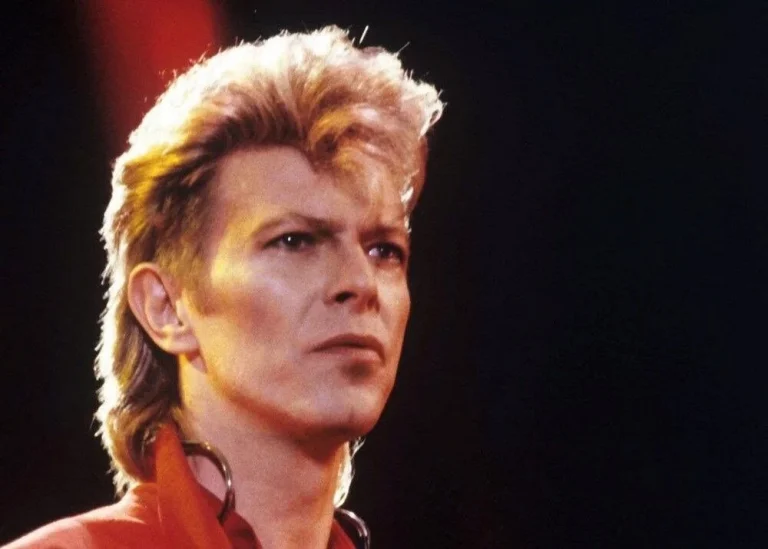 David Bowie’nin müzik kataloğuna 250 milyon dolar