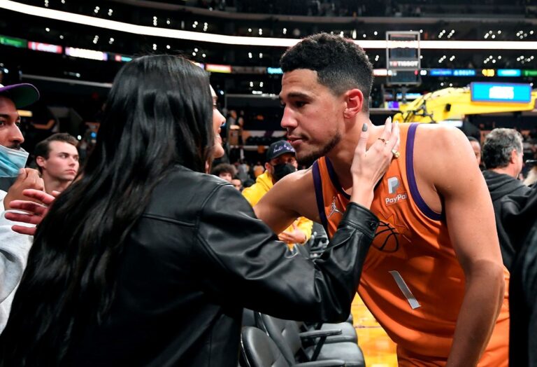 Kendall Jenner ile Devin Booker gizlice evlendi mi?