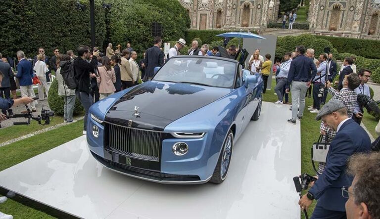 Dünyanın en pahalı otomobili Rolls-Royce Boat Tail’ın ikincisi yolda