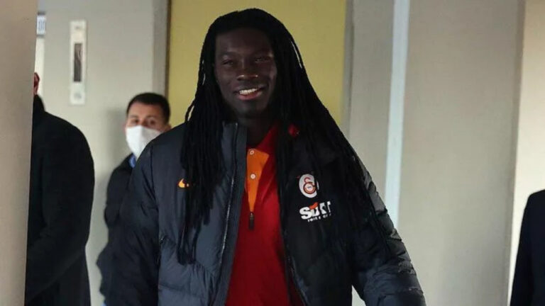 Bafetimbi Gomis’ten anlamlı hareket