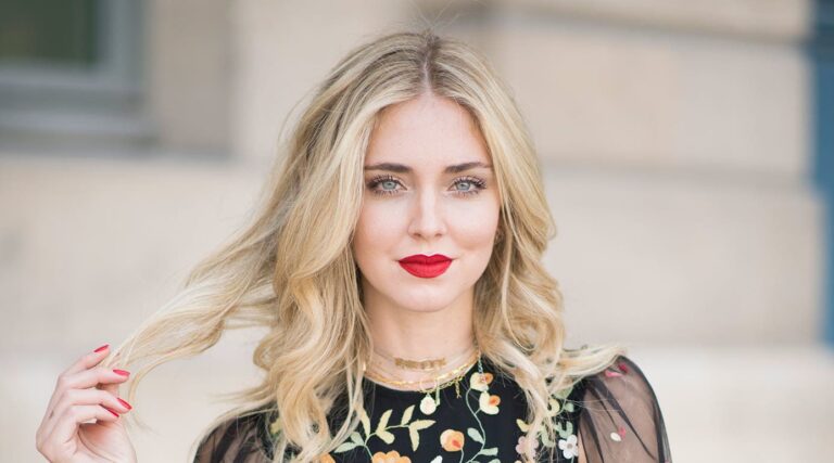 Chiara Ferragni, kızıyla pasta kesti.