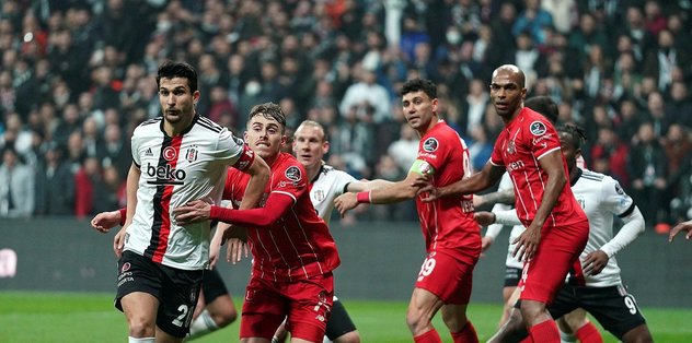 Beşiktaş Antalyaspor maçında gol sesi çıkmadı: 0-0