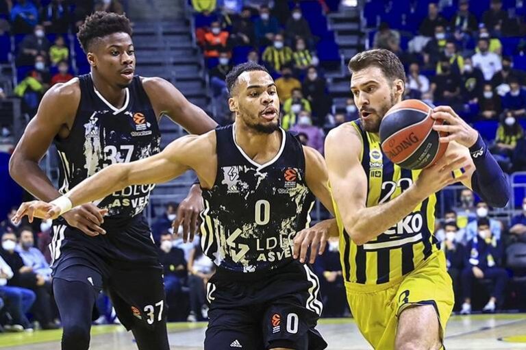 THY Euroleague’de Fenerbahçe, ASVEL’i konuk etti