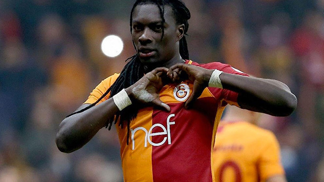 Gomis imzaya geldi: Kupalar bizim