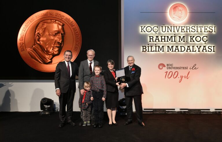 8. Koç Üniversitesi Rahmi M. Koç Bilim Madalyası sahibini buldu