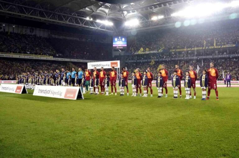 Galatasaray ve Fenerbahçe, 4. kez Süper Kupa’da karşılaşacak