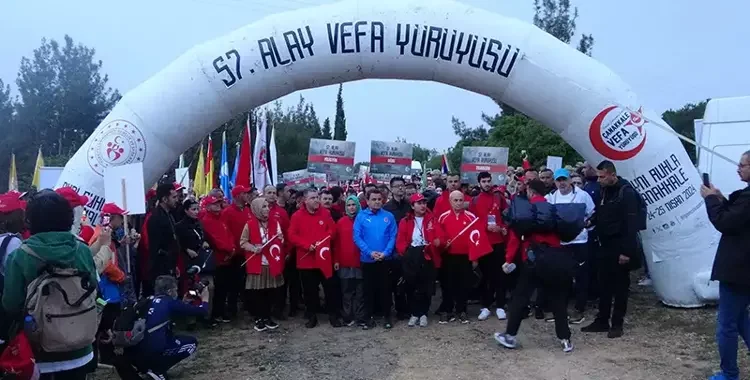 Gelibolu’da 57. Alay Vefa Yürüyüşü başladı Çanakkale destanı unutulmadı