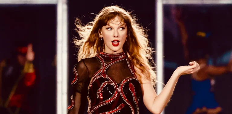 Taylor Swift turnesi için makyaj saç ve elbisesine 4,3 milyon dolar harcadı