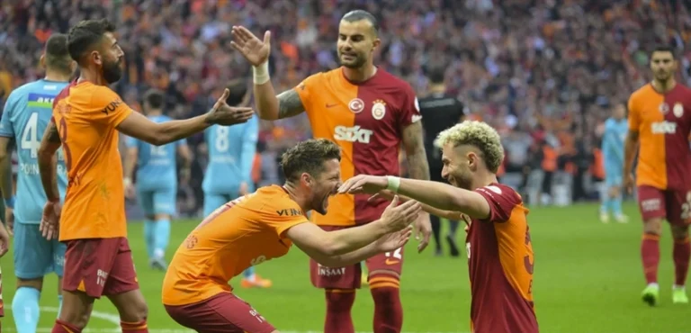 Galatasaray evinde Sivasspor’a gol oldu yağdı