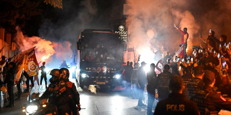 Şampiyona Florya’da coşkulu karşılama