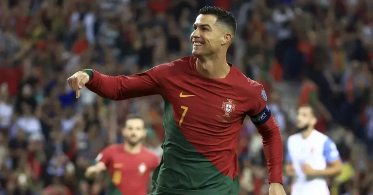 Cristiano Ronaldo Portekiz farka gitti