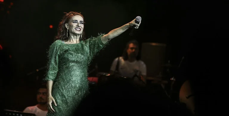 Yıldız Tilbe konserlere de projelere de ara vermiyor