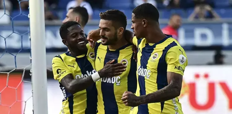 Fenerbahçe Kasımpaşa deplasmanında hata yapmadı