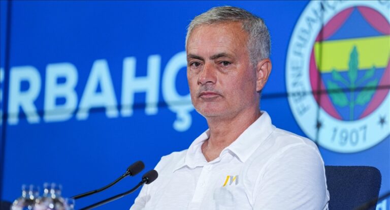 Mourinho’dan kadroya Avrupa Ligi güncellemesi