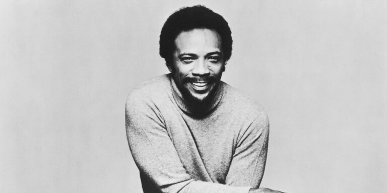 Dünyaca ünlü müzik yapımcısı Quincy Jones hayatını kaybetti