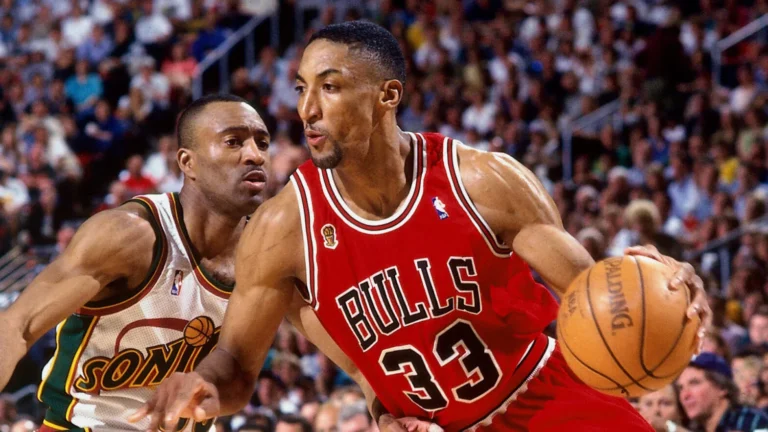 NBA efsanesi moda dünyasına adım attı