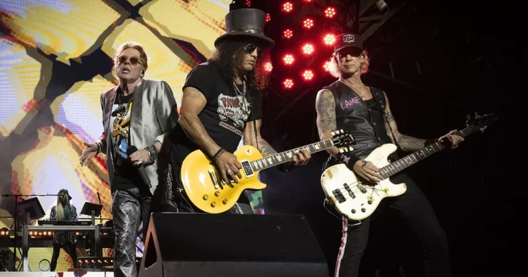 Guns N’ Roses 32 yıl sonra İstanbul’da konser verecek