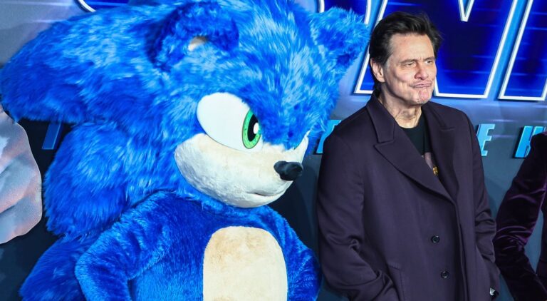 Serveti neredeyse yok oldu. Jim Carrey Ekranlara geri dönüyor