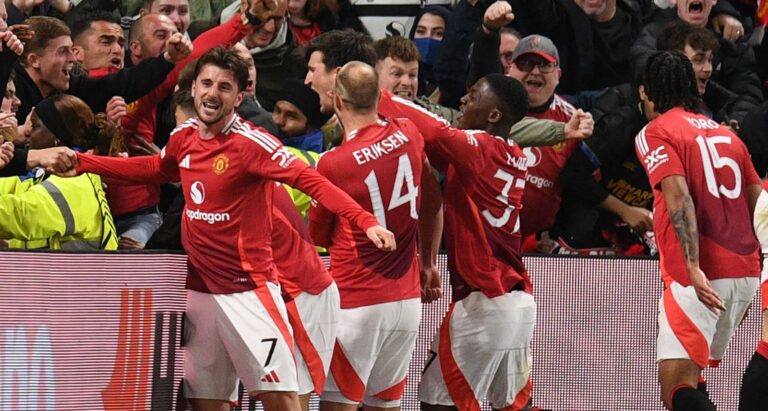 9 gollü çılgın maçta turlayan Manchester United