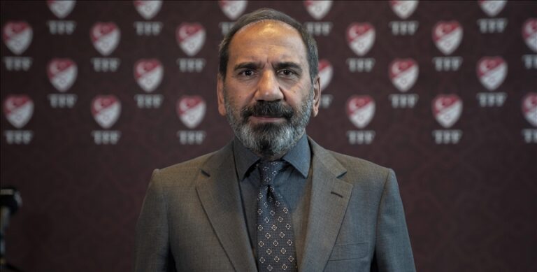 İstanbul depremi sonrası Türkiye Futbol Federasyonu aldığı kararı açıkladı