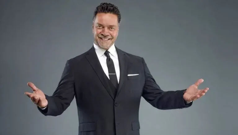 Müjdeyi verdi… ‘Beyaz Show’ geliyor
