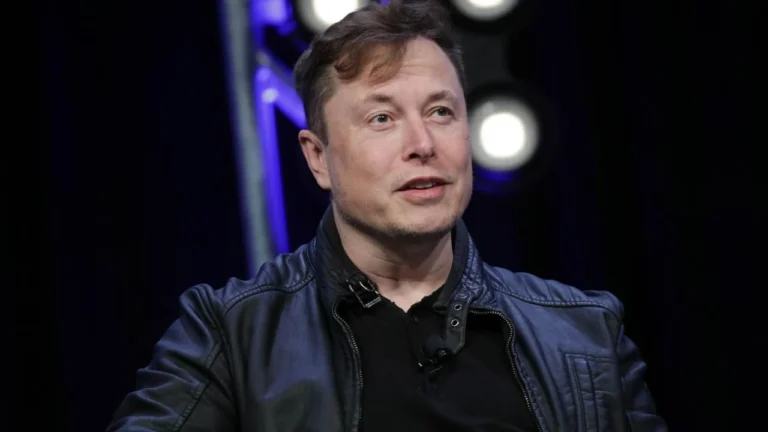 Elon Musk trilyonerliğe adım adım yaklaşıyor