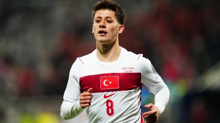 Arda Güler bu kez yakışıklılığıyla gündem!