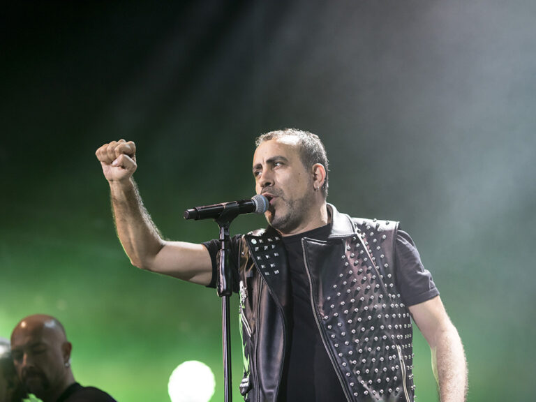 Haluk Levent’ten üzücü haber! Ünlü sanatçı yoğun bakımda