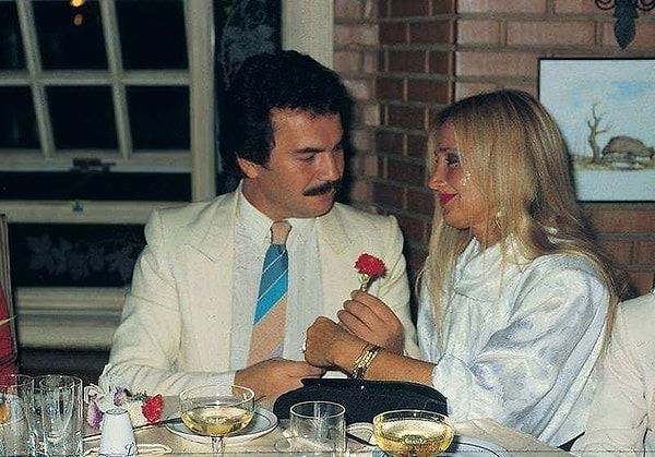 ORHAN GENCEBAY’DAN EŞİNE ROMANTİK KUTLAMA